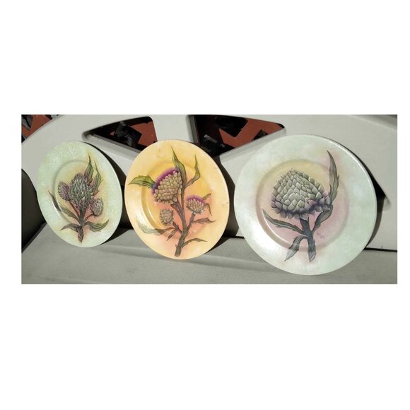 3 meticulously Hand Painted Enamel & Signed Metal Artichoke Collector Display Pl - Picture 3 of 12